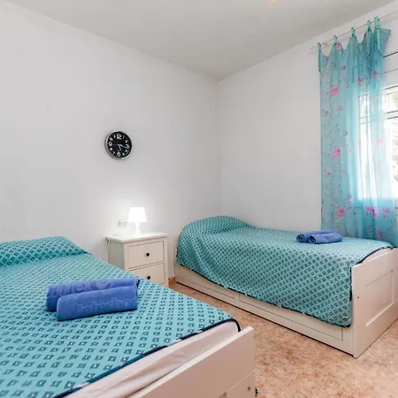 Encanto Iv By Interhome וילה *